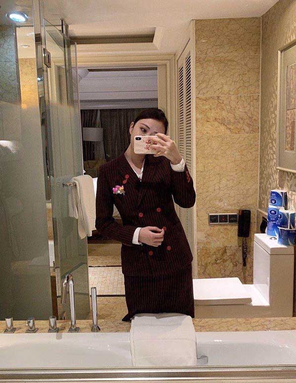 巴黎外围女大学生